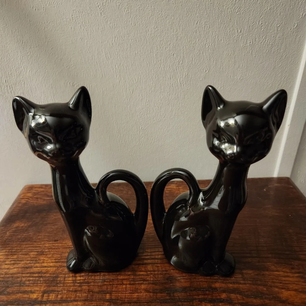 MCM Inspired Set of Black Ceramic Cats
